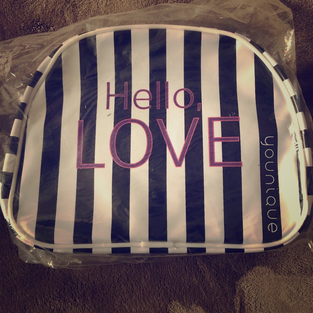 Younique cosmetic bag